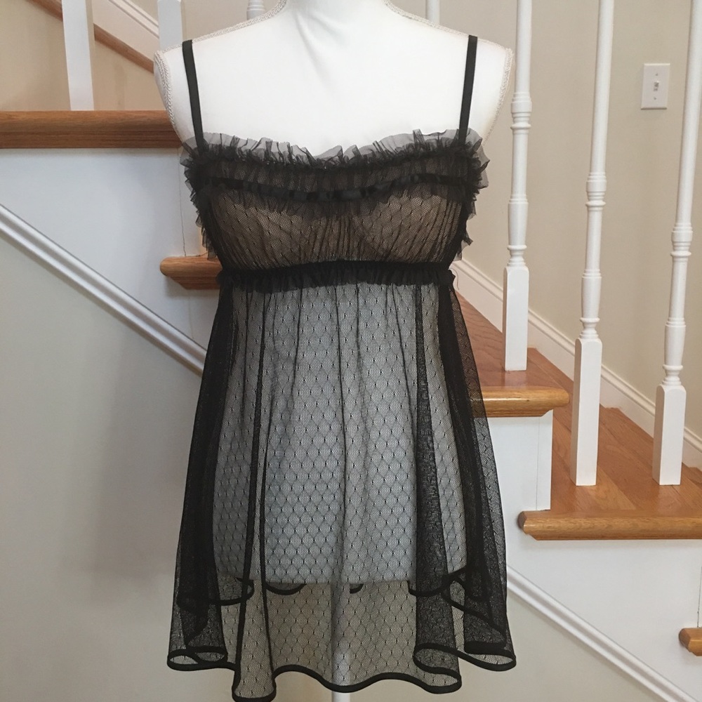 2000s Victoria’s Secret sheer mesh lace babydoll camisole
